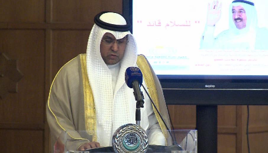 الدكتور محمد الهاجري مدير إدارة الثقافة بالجامعة العربية