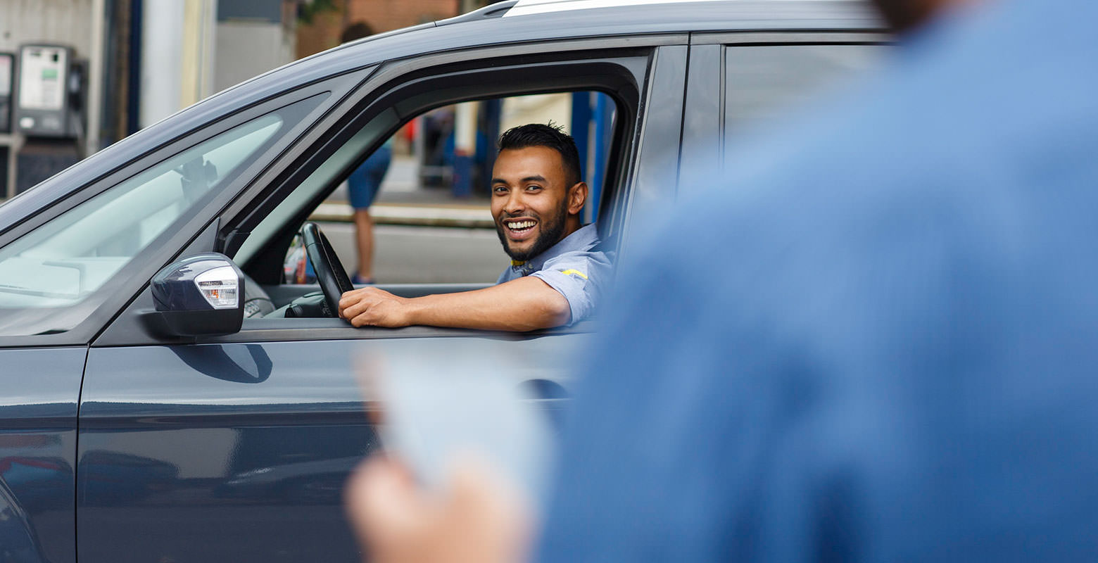 تطبيق “dryve” يدرس الاتفاق مع “أوبر” لتوفير السيارات للسائقين بنظام التأجير