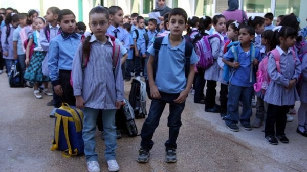 “الأسعار” تهدد موسم العودة إلى المدارس