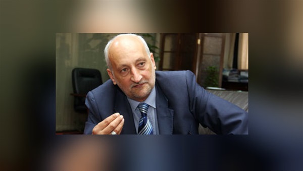 البقلى: توصيل الغاز لـ 600 ألف وحدة سكنية خلال 2017-2018