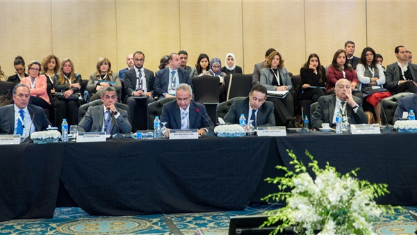 “إنفست جيت” تعقد مائدة مستديرة عن “التنمية العقارية السياحية”