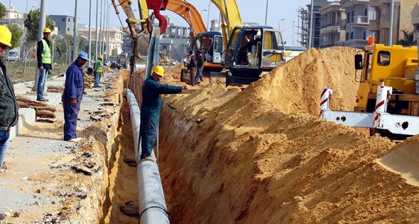 الانتهاء من توصيل الغاز الطبيعى لـ 164 ألف عميل بالمنيا