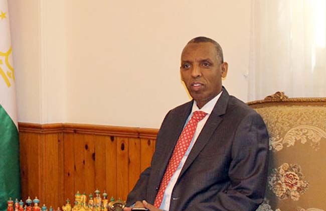 سفير جيبوتى يبحث مع “القاهرة التجارية” رفع معدلات التبادل التجارى