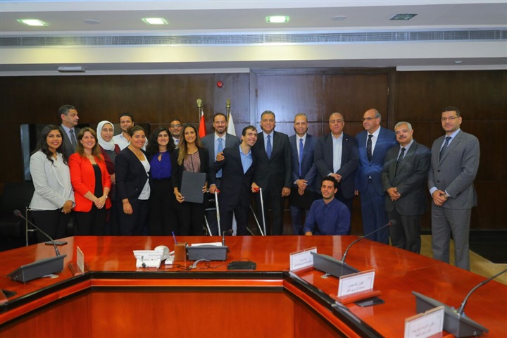 تأهيل محطتي مترو جامعة القاهرة وفيصل لذوي الاحتياجات الخاصة