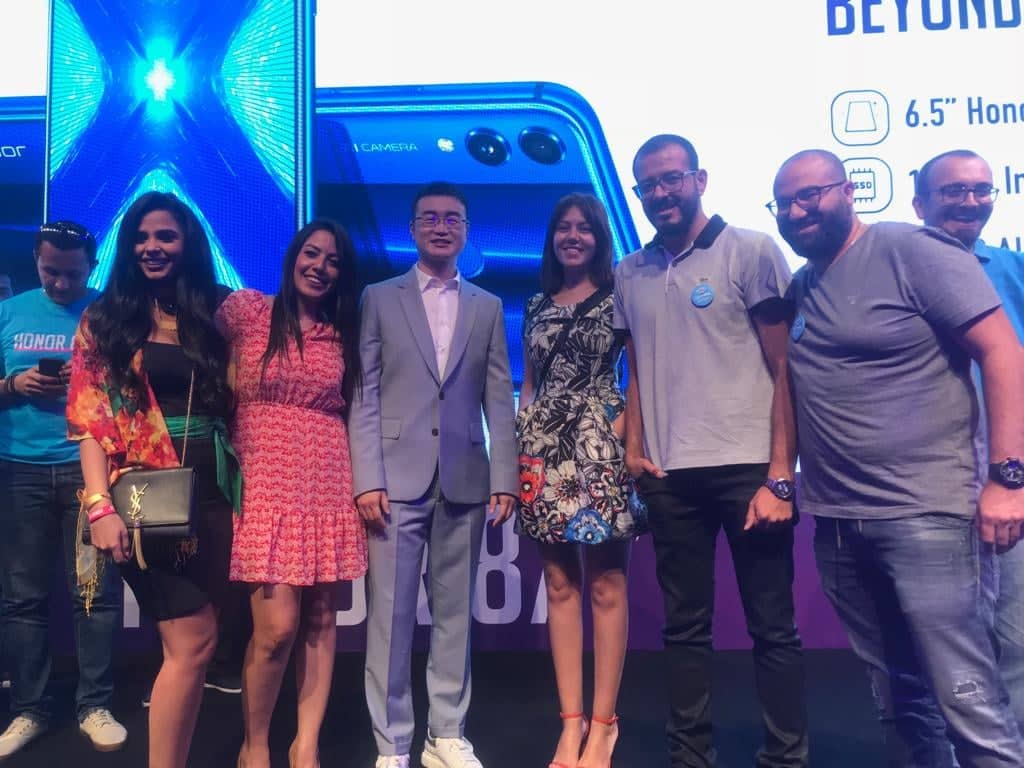 “هونر” تطلق هاتفها 8x من “دبي” بسعر 4888 جنيهًا