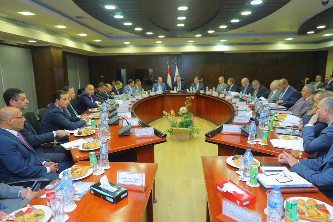 “عطية”رئيسًا لـ”المجموعة المصرية للمحطات متعددة الأغراض”