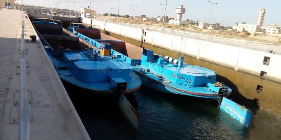“نايل كارجو” و”الوطنية” تنقلان 1000 طن قمح نهرياً بين إمبابة والأسكندرية