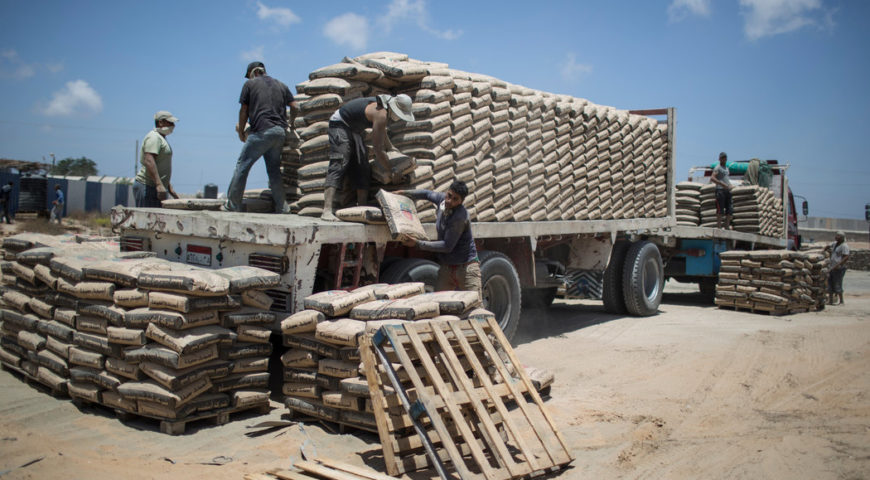 “الملا” يرأس اجتماع اللجنة العليا لمشروع تطوير قطاع البترول