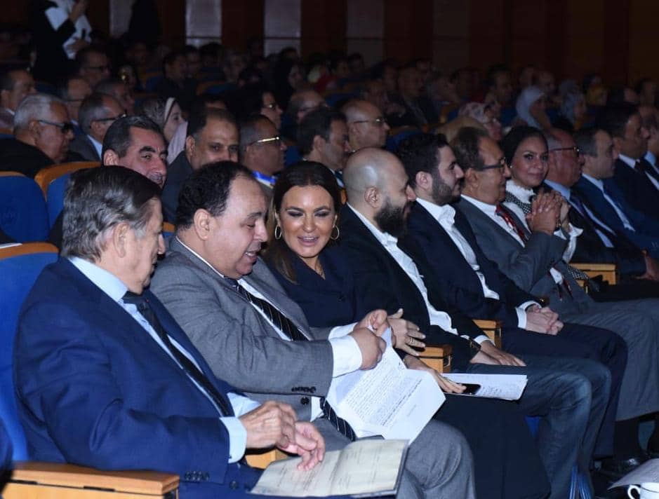 وزيرا الاستثمار والمالية يفتتحان المؤتمر العلمى الأول لريادة الأعمال وتمكين المرأة والشباب