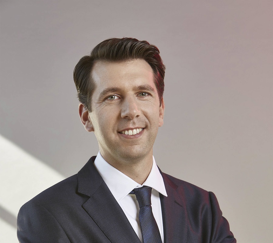 «فودافون مصر» تجدد طلبها الاستثمار فى «الفايبر» والبنية التحتية للاتصالات