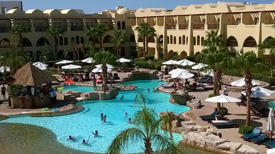 منتجعات سياحية