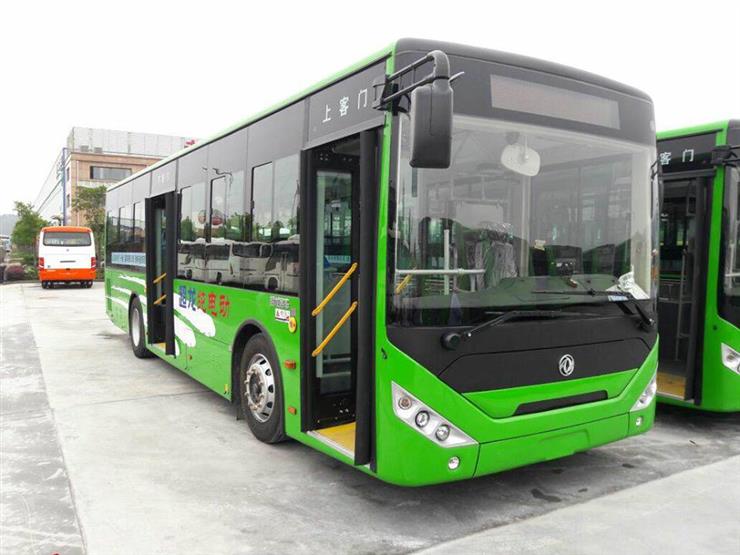 سحب أول أتوبيس كهربائى من الإسكندرية بعد اختباره 3 أشهر