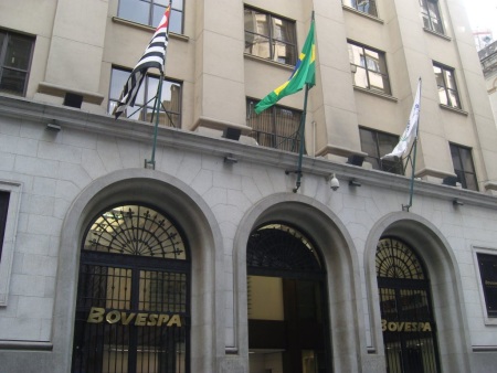 ازدهار سوق الأسهم فى البرازيل يخفى مشكلات اقتصادية أعمق