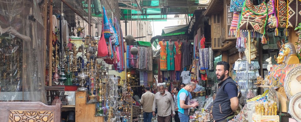 بنوك الاستثمار ترسم مستقبل “قطاع الأسمنت” بين تهاوى الطلب وارتفاع التكاليف