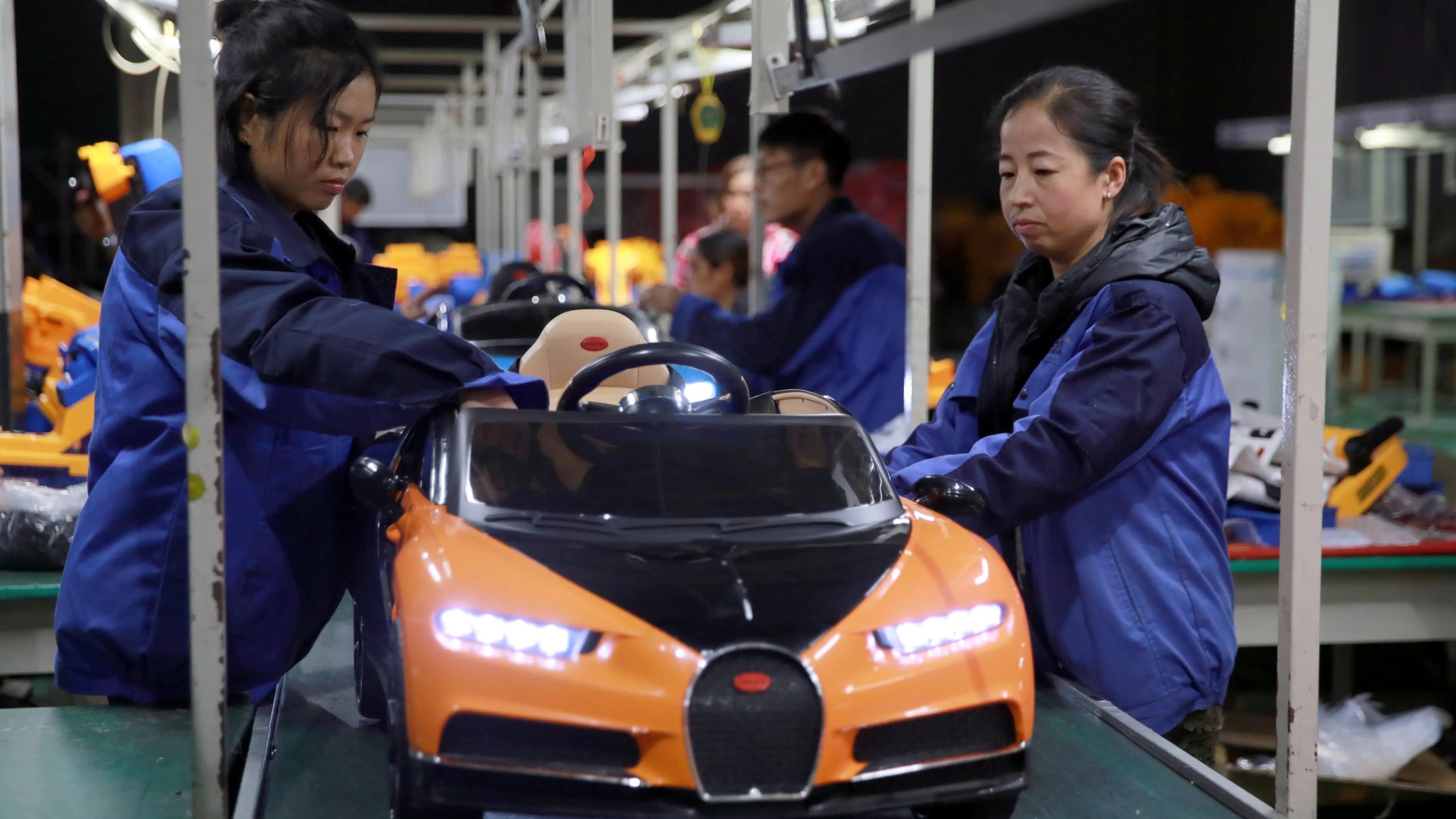 بنوك الاستثمار ترسم مستقبل “قطاع الأسمنت” بين تهاوى الطلب وارتفاع التكاليف