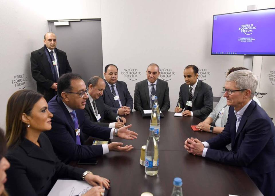 مصطفى مدبولى وشركة ابل