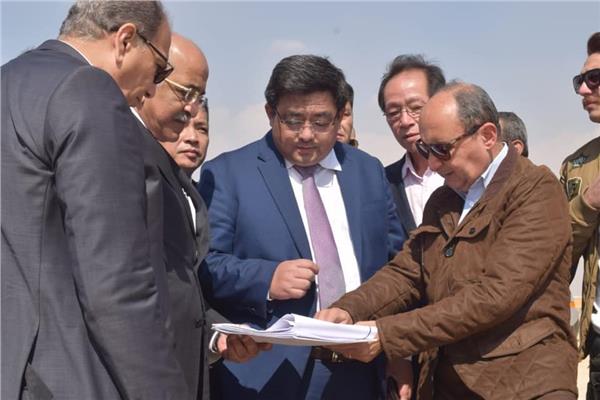 شركات صينية تدرس ضخ استثمارات بمصر في مجال المصنوعات الجلدية