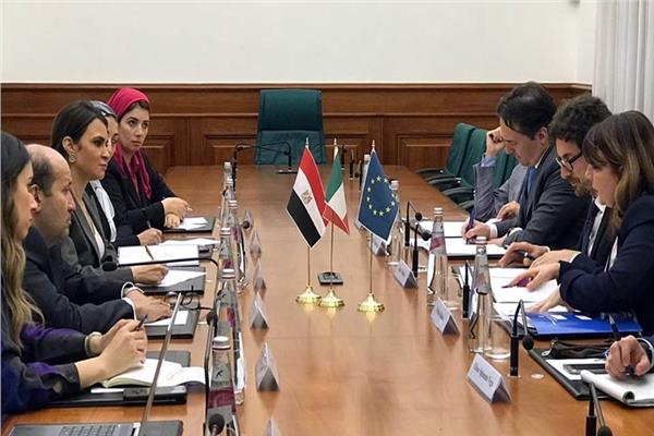 “نصر” تبحث مع وزير البنية التحتية الإيطالي ضخ استثمارات جديدة