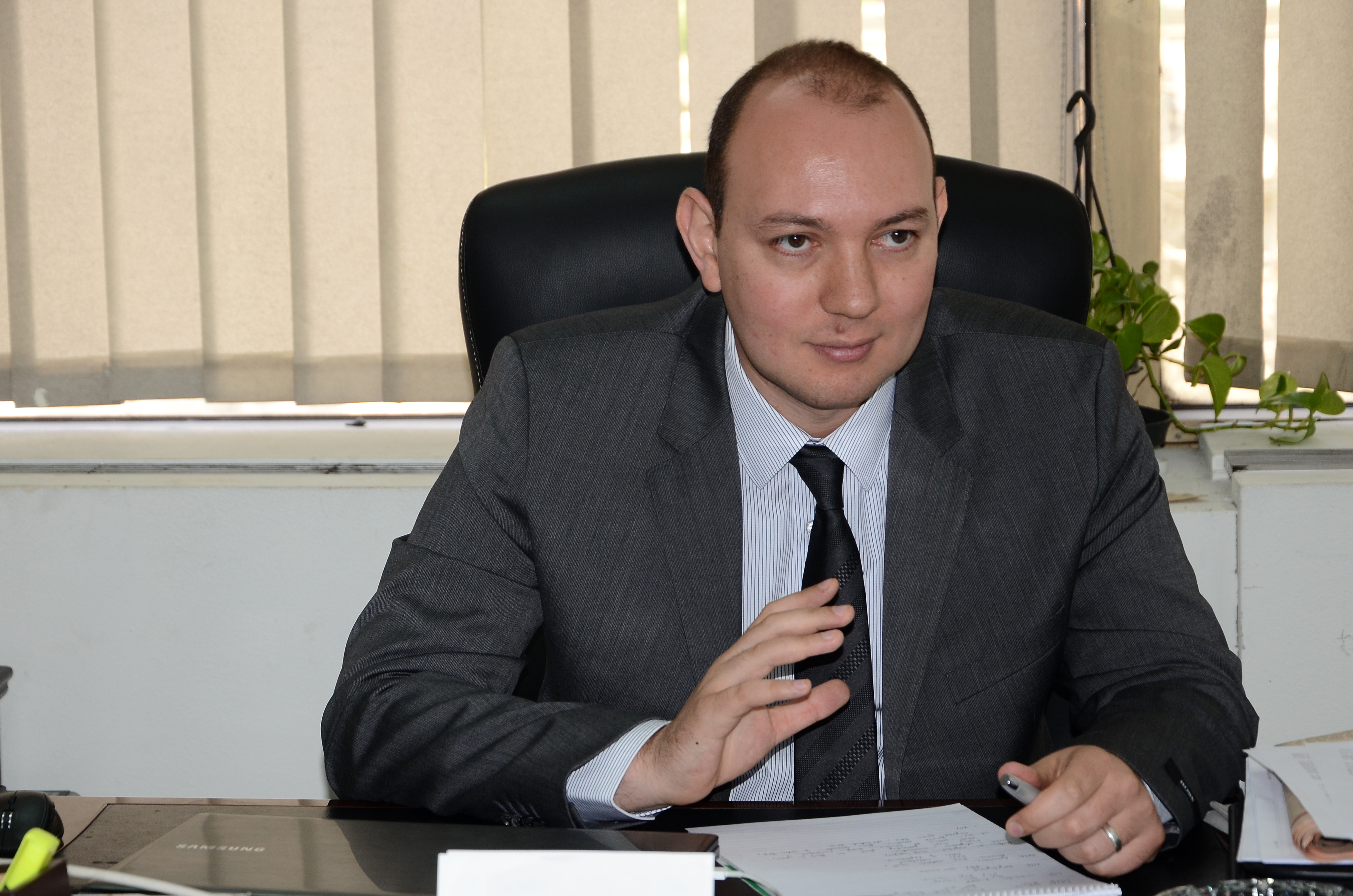 رئيس إدارة الأصول بشركة “إتش سى”: حجم السيولة فى الصناديق مرتبط بتداولات السوق ومليار جنيه بعد “التعويم” لا تكفى