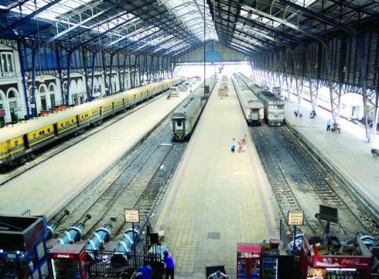 السكك الحديدية ؛ السكة الحديد