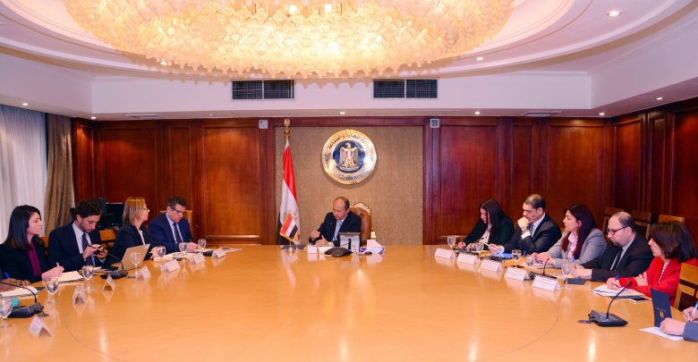 “نصار” يبحث مع وفد “التنمية الإفريقي” دعم خطط ومشروعات التنمية بالقارة السمراء