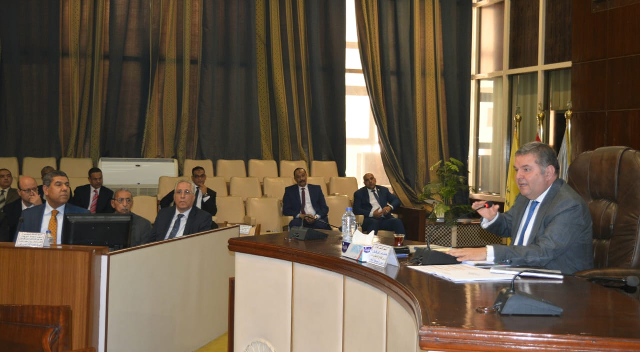 تعيين اللواء صلاح الدين حلمي رئيسا ً لـ”القابضة للنقل”