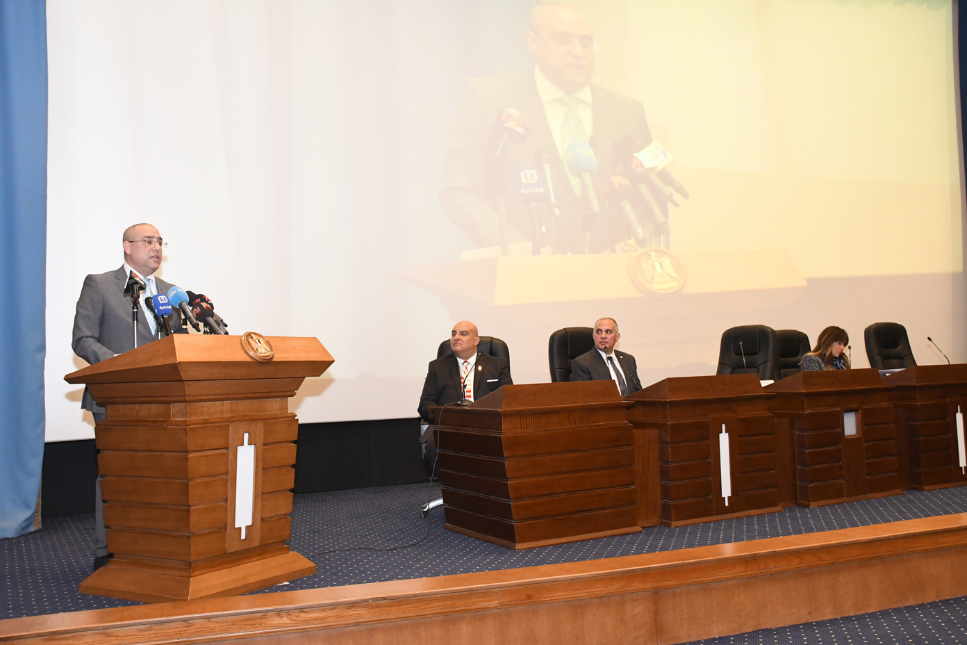 وزير الإسكان : طفرة نوعية خلال السنوات الـ4 الماضية في زيادة نسبة تغطية مياه الشرب والصرف الصحى