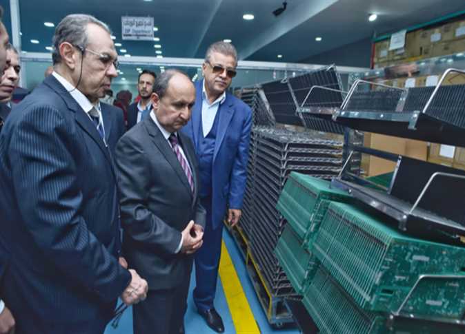 وزير التجارة يفتتح مصنعين جديدين لمجموعة “يونيون اير” الصناعية