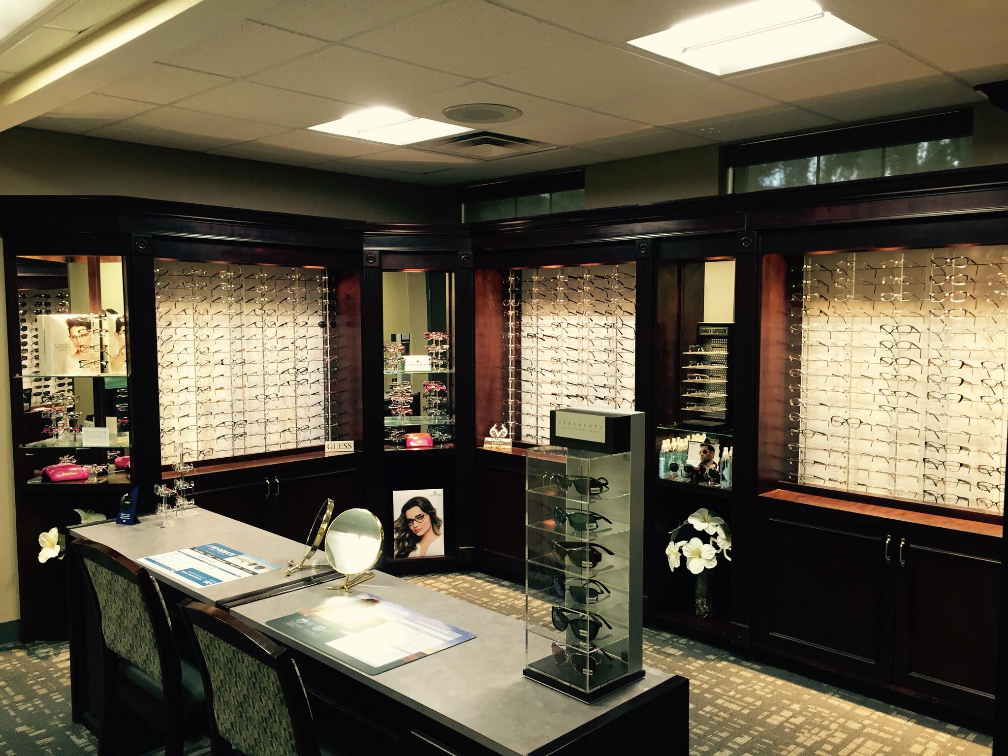 “الصحة” تطالب “البصريات” بالتشارك في الرقابة والبلاغ عن المخالفين