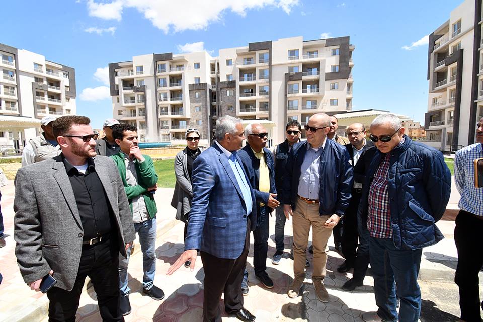 “وزير الإسكان” يتفقد مشروعي دار مصر ومحطة المعالجة الثلاثية ببرج العرب الجديدة