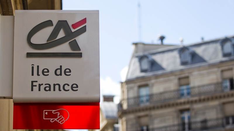 “رويترز”: كريدي أجريكول وسانتاندير يعتزمان دمج أنشطتهما للحفظ وخدمة الأصول