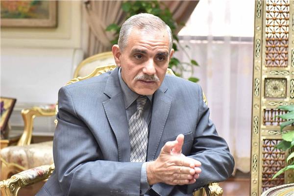 محافظ أسيوط : اﻻنتهاء من المرحلة الأولي لتطوير القري