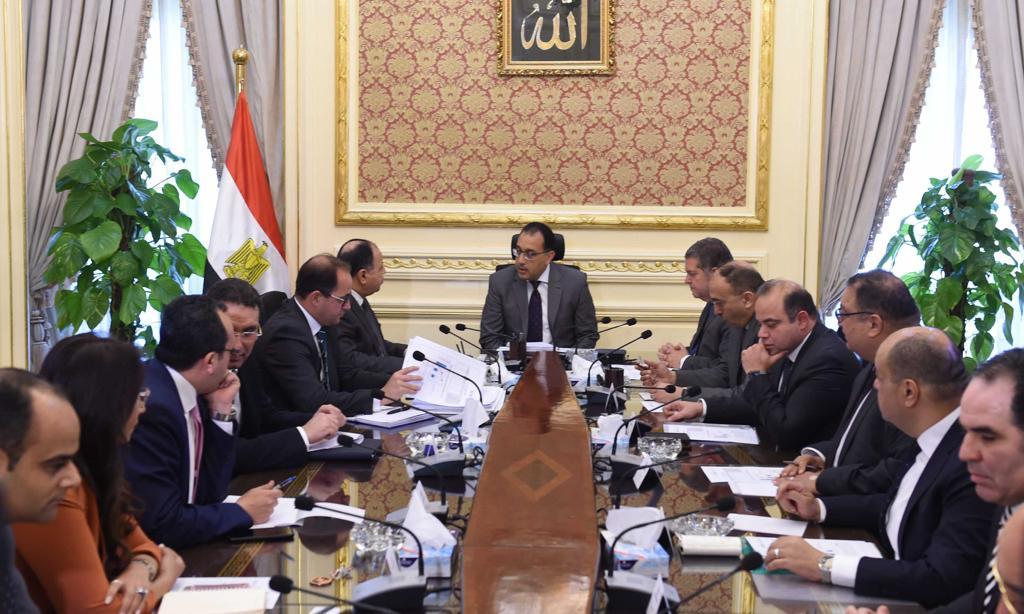 اجتماع الحكومة مع أطراف البورصة ينتشلها من الخسائر