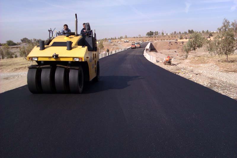 1.7 مليار جنيه لإنشاء محور «الفرافرة – ديروط» بطول 310 كيلومترات