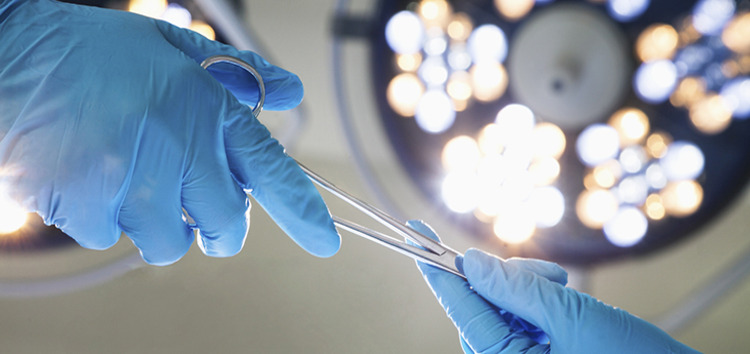 الحكومة تبدأ مساعى استرجاع 60 ألف طبيب للعمل  فى مصر