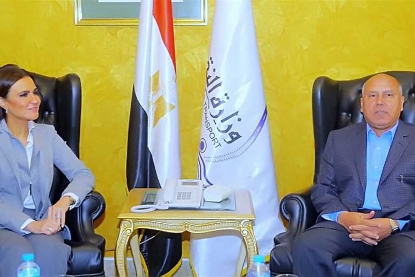 «نصر» و«الوزير» يناقشان تدعيم الاستثمار فى مشروعات النقل