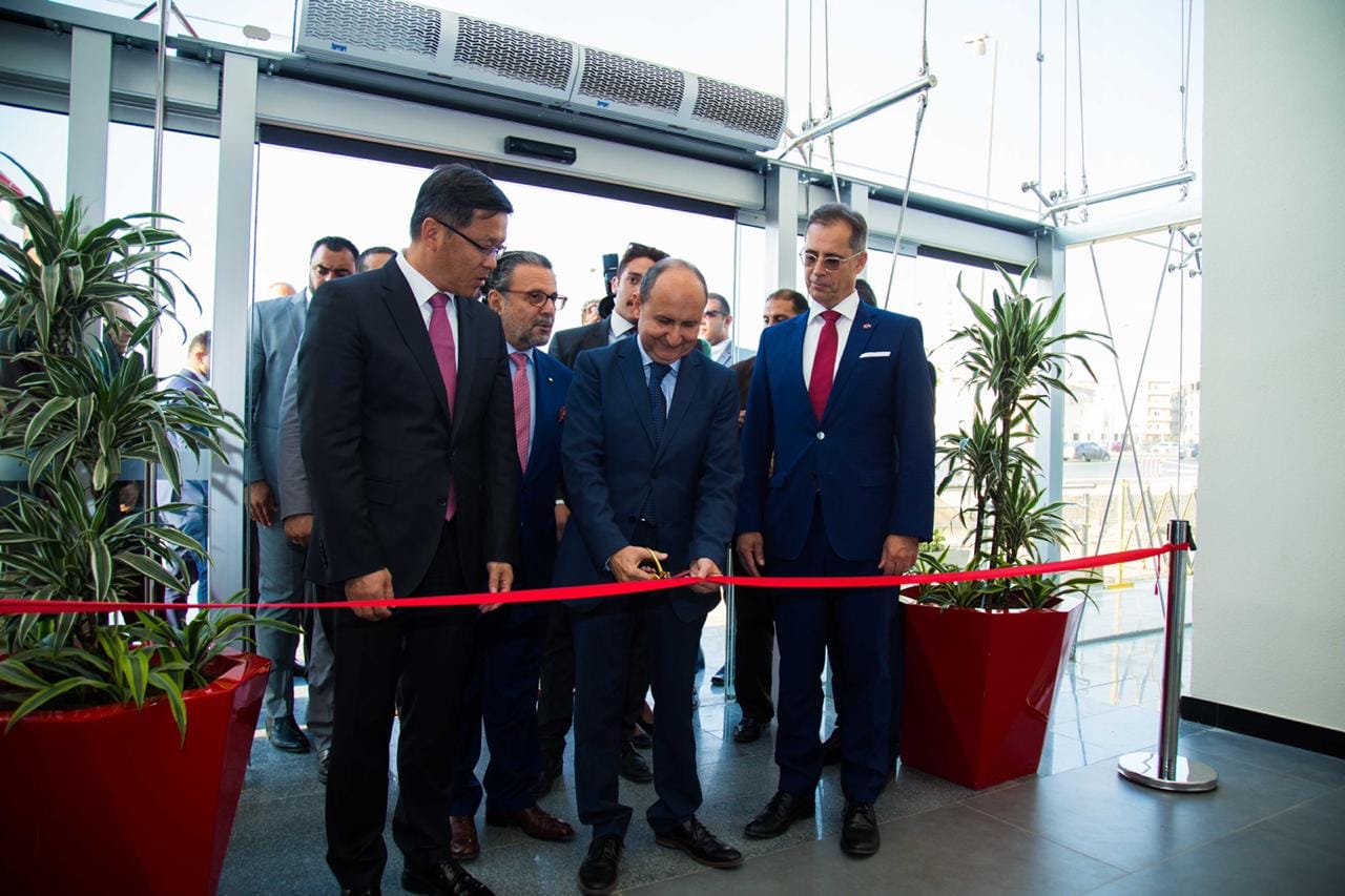 وزير الصناعة يفتتح المقر الإدارى الذكى لشركة ABB مصر