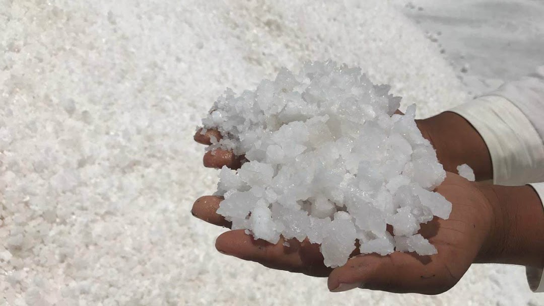 أسعار المحروقات والرسوم تتسبب فى إغلاق 30 ملاحة