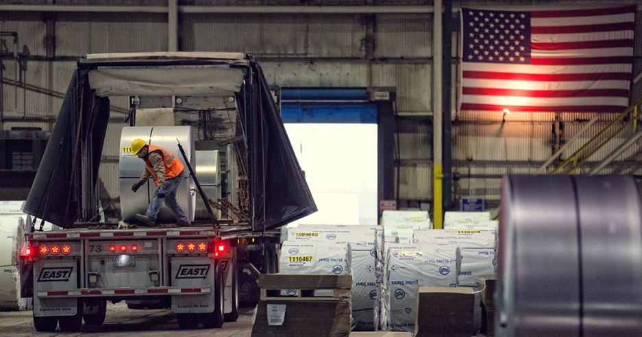 تعريفات “ترامب” تكبد صناعة الصلب الأمريكية 5.5 مليار دولار