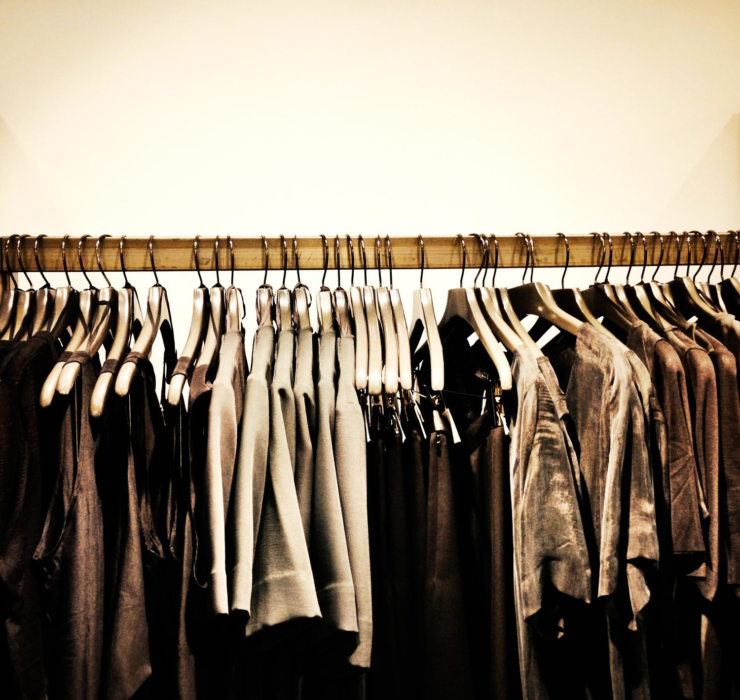 الملابس للجميع.. حماية حق اصحاب الدخول المنخفضة فى التسوق