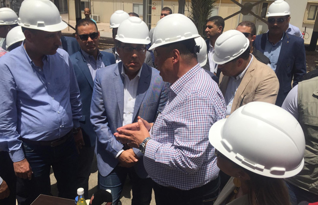 “مدبولي” يتفقد مشروع وحدتي تحسين النافتا بشركة الإسكندرية الوطنية للتكرير