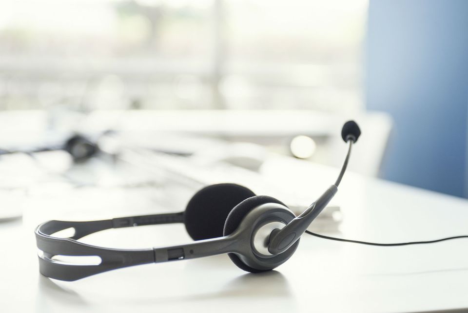 التعهيد ؛ الكول سنتر