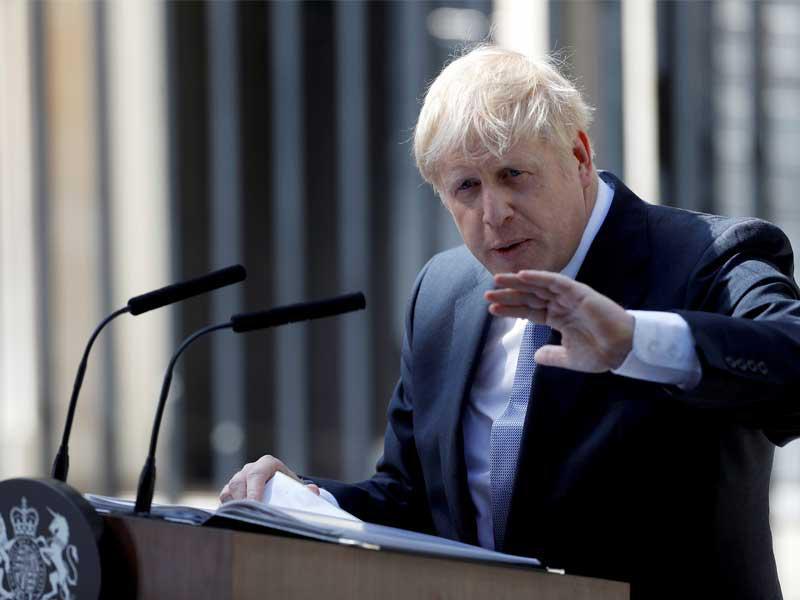 رئيس الوزراء البريطاني يبحث مع أيرلندا محاولة كسر جمود “بريكست”