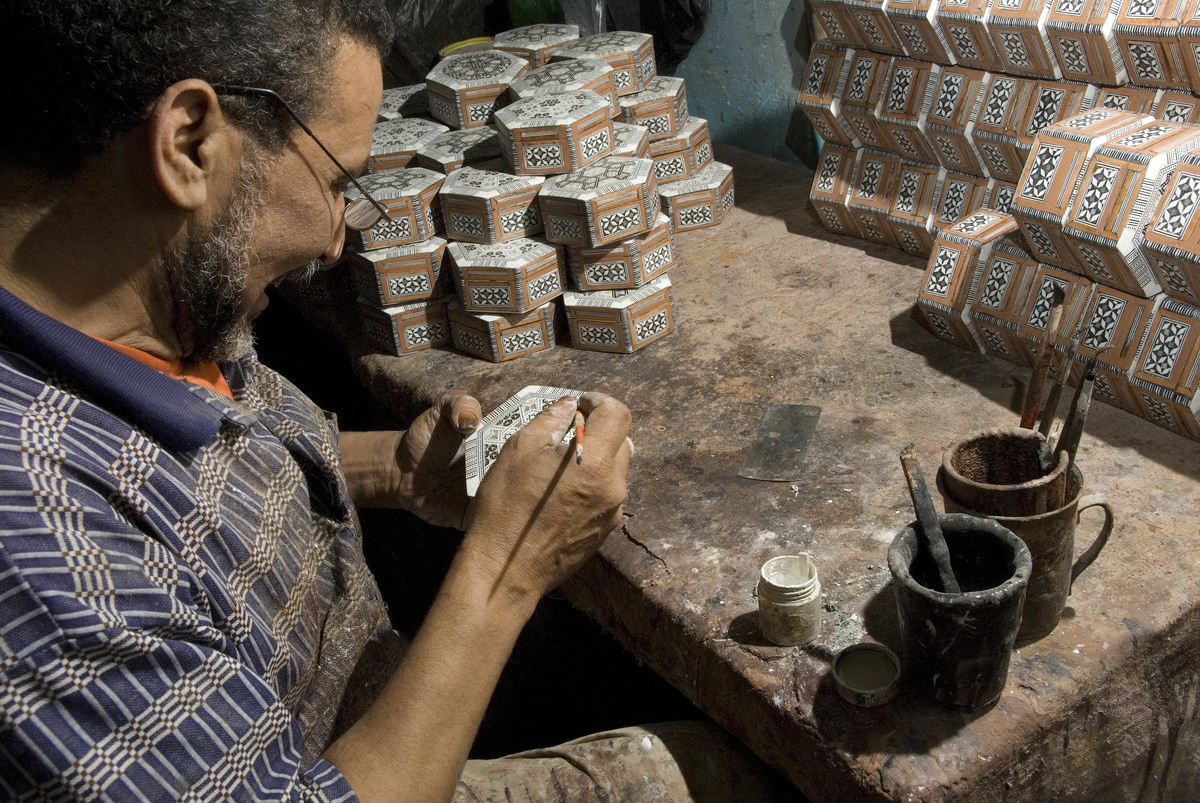 150 جنيهاً تراجعاً فى أسعار الأعلاف تأثراً بانخفاض الخامات