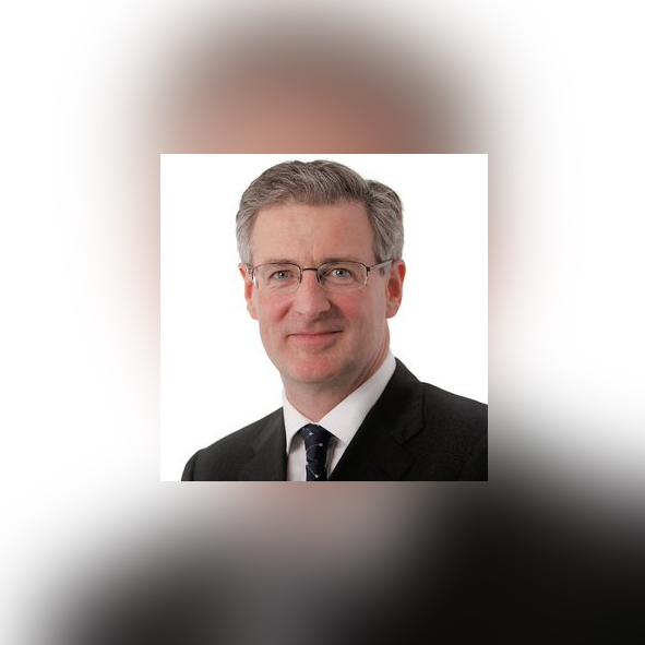 جيمس كينج يكتب: غضب واشنطن المبرر لن يفوز بالحرب التكنولوجية مع بكين