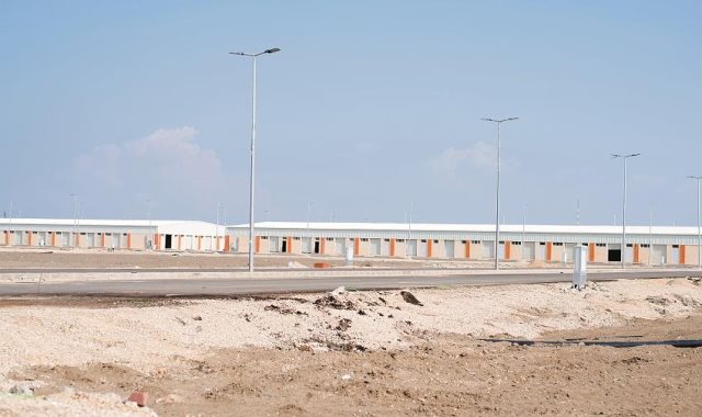 بيع 150 كراسة شروط فى الأسبوع الأول من طرح ورش بـ«دمياط للأثاث»