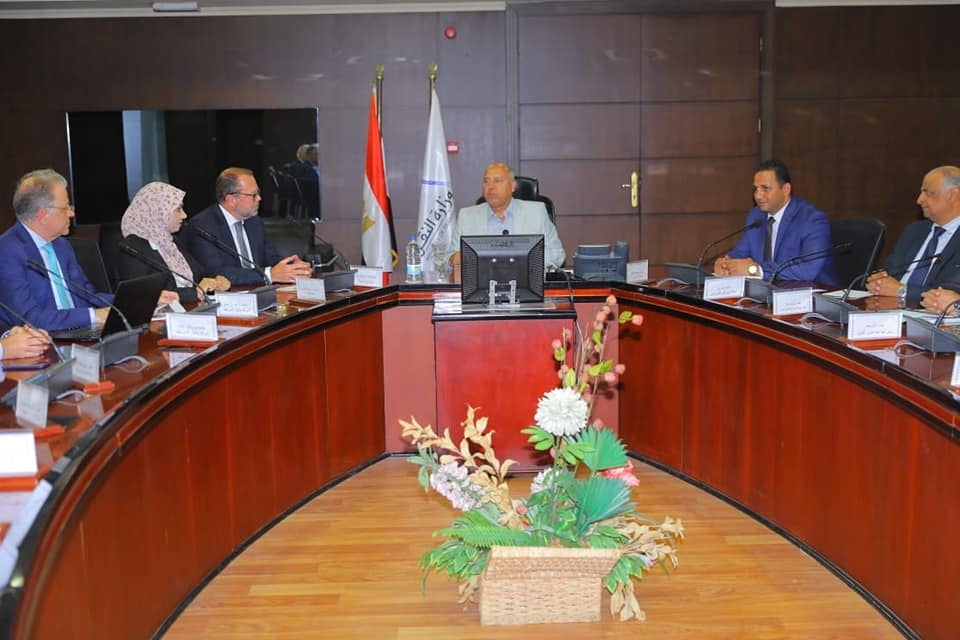 وزير النقل: طرح 5 محاور على “النيل” للاستثمار يوليو 2020