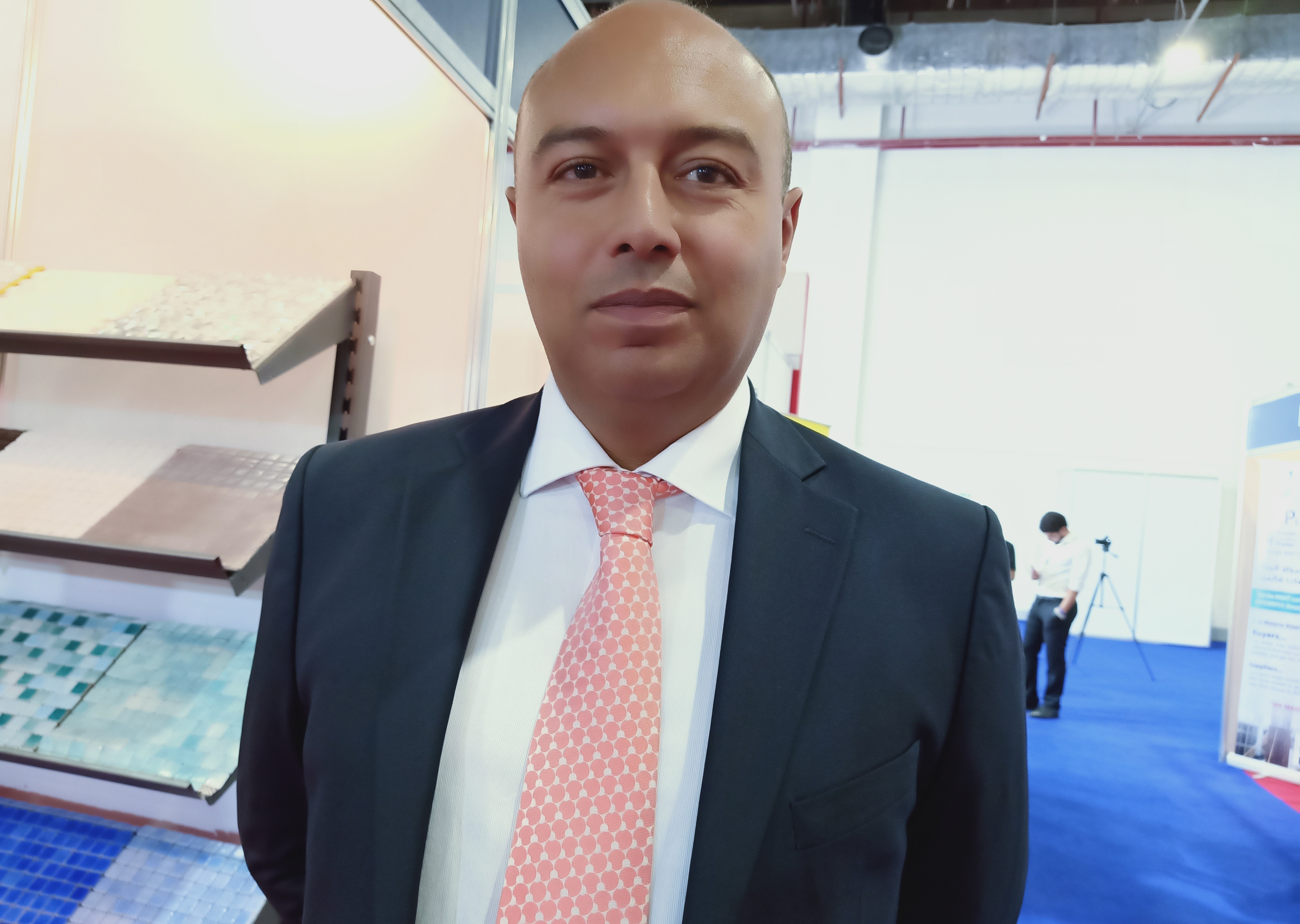 كريم حجاب ؛ كدرو لوتس