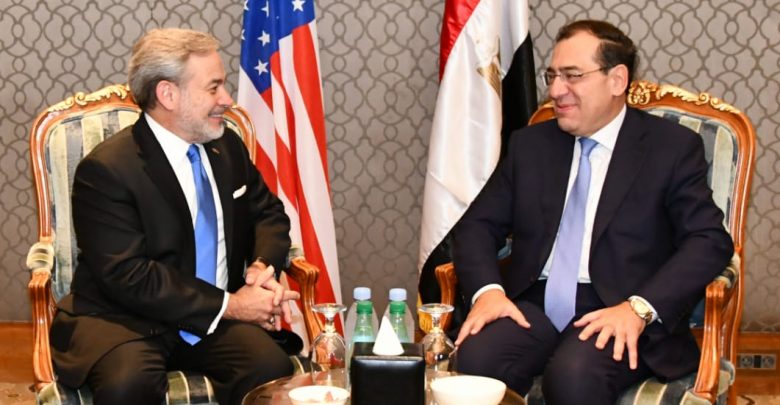 “الملا” يبحث مع نائب وزير الطاقة الأمريكى سبل دعم التعاون