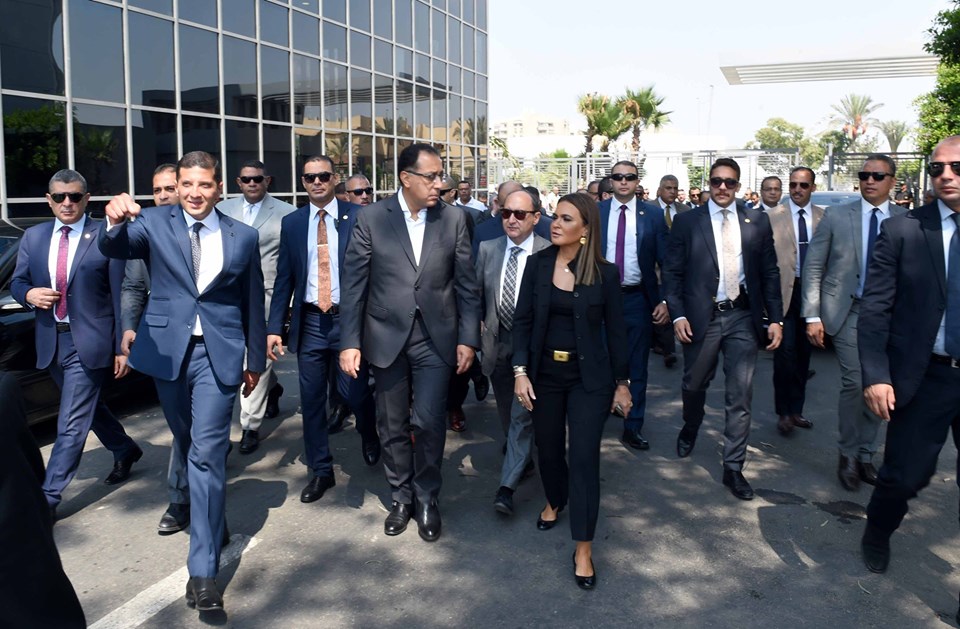 “مدبولي” يتفقد المنطقة الحرة بمدينة نصر بعد تطويرها